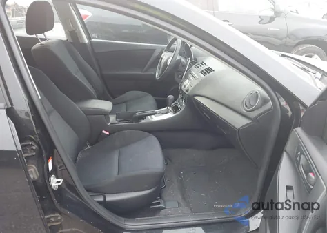 2011 Mazda Mazda3 I Sport из США, поврежденный, VIN JM1BL1UG6B1361386
